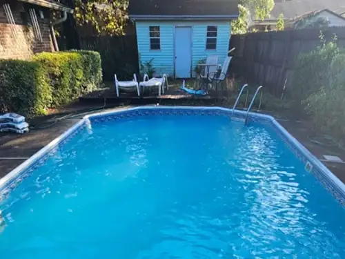 Crystal Blue Pool Solutions, Defuniak Springs, FL